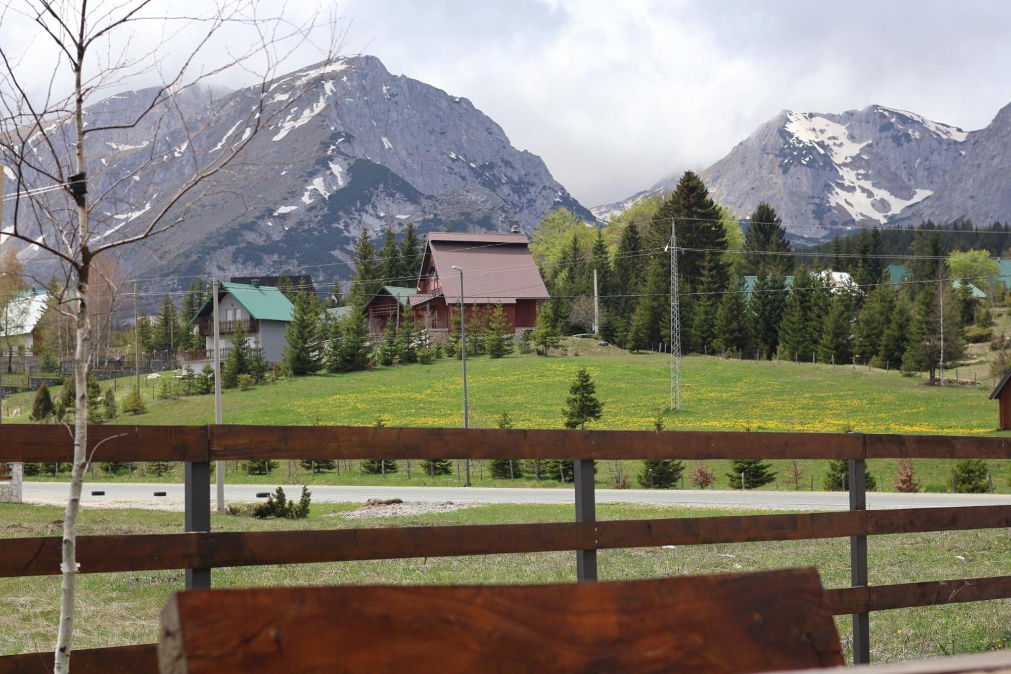 Portes Du Soleil - Zabljak Exterior foto